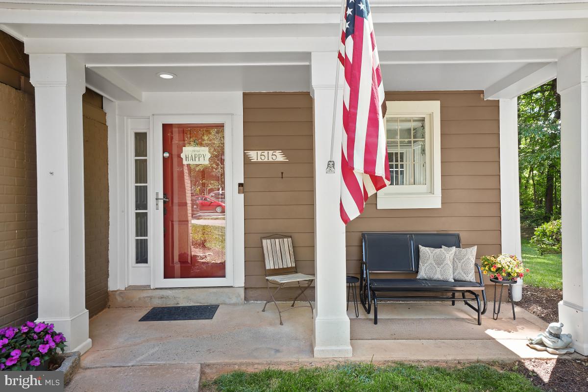 1515 Church Hill Place Reston, VA 20194 - Photo 3 of 28 Covered front porch