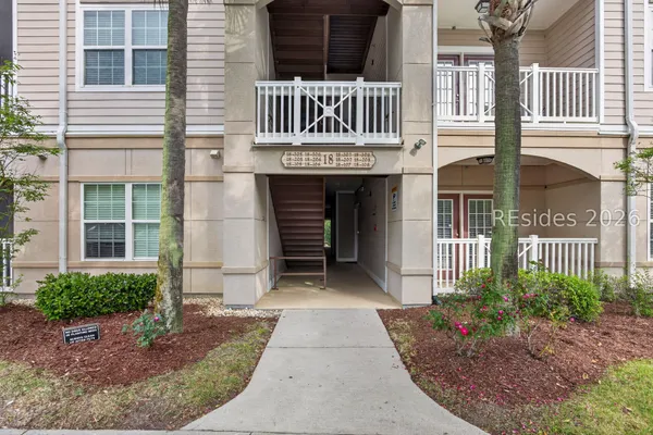 $325,000 | 4924 Bluffton Parkway, Unit 18107, Bluffton, SC 29910