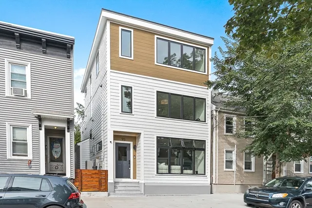 $2,250,000 | 93 Spring Street, Cambridge, MA 02141