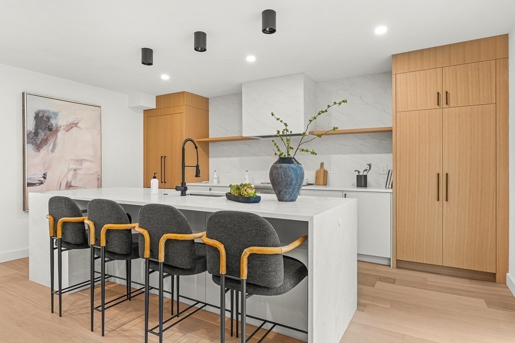 93 Spring Street Cambridge, MA 02141 - Photo 11 of 37