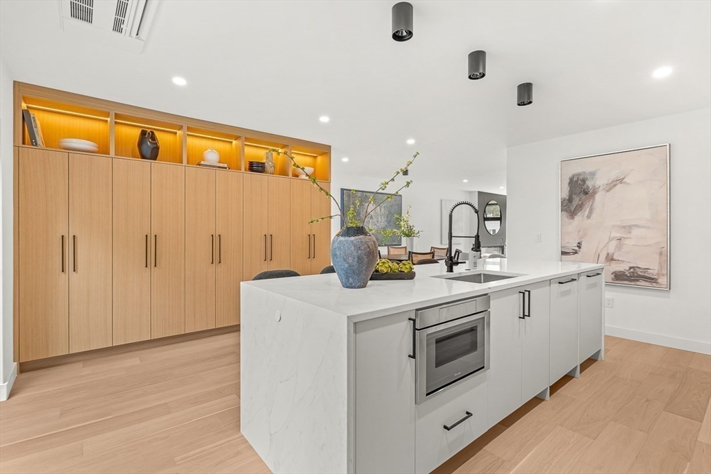 93 Spring Street Cambridge, MA 02141 - Photo 12 of 37