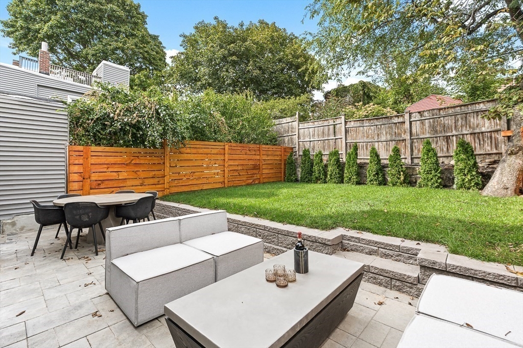 93 Spring Street Cambridge, MA 02141 - Photo 33 of 37