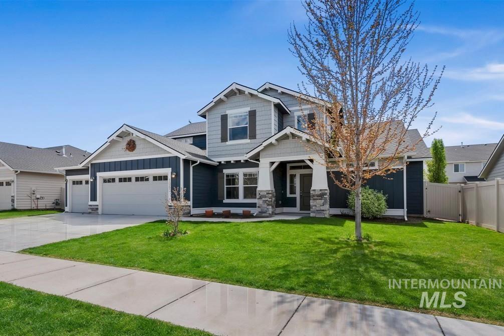 1063 East Italy Street Meridian, ID 83642 - Photo 2 of 34