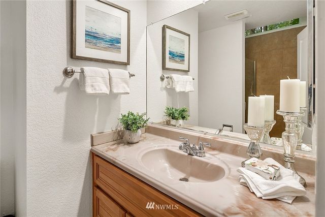 $857,000 | 4615 232nd Avenue Northeast, Redmond, WA 98053