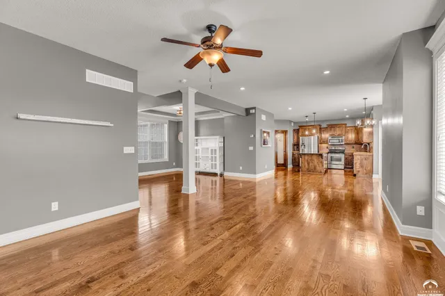 $600,000 | 21913 West 95th Terrace, Lenexa, KS 66220