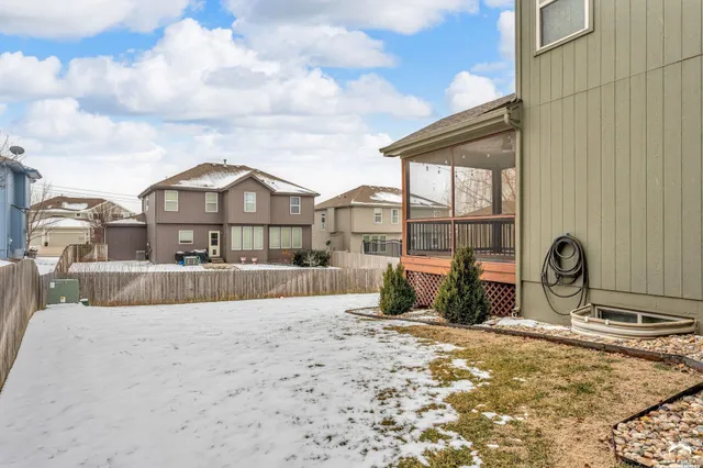 $600,000 | 21913 West 95th Terrace, Lenexa, KS 66220