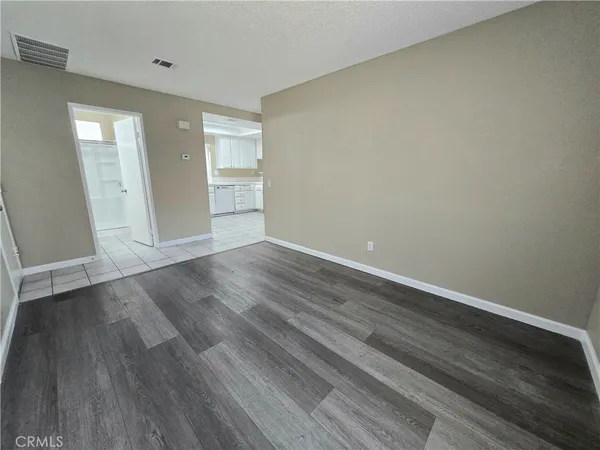 $2,800 | 1711 Glenview Drive, Perris, CA 92571