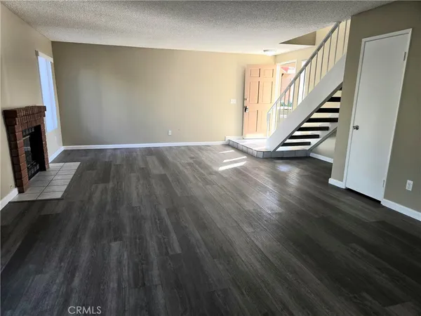 $2,800 | 1711 Glenview Drive, Perris, CA 92571