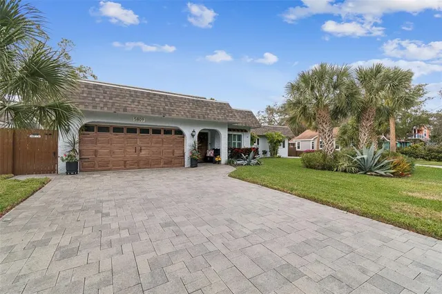 $965,000 | 5809 Rio Drive, New Port Richey, FL 34652