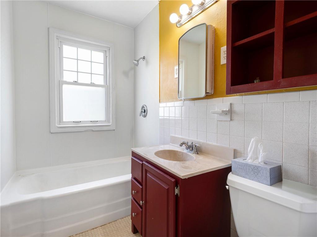 2530 West Hardies Road Gibsonia, PA 15044 - Photo 20 of 29