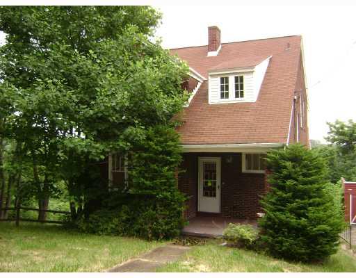 265 Duff Road Penn Hills, PA 15235 - Photo 1 of 8 Exterior Front.