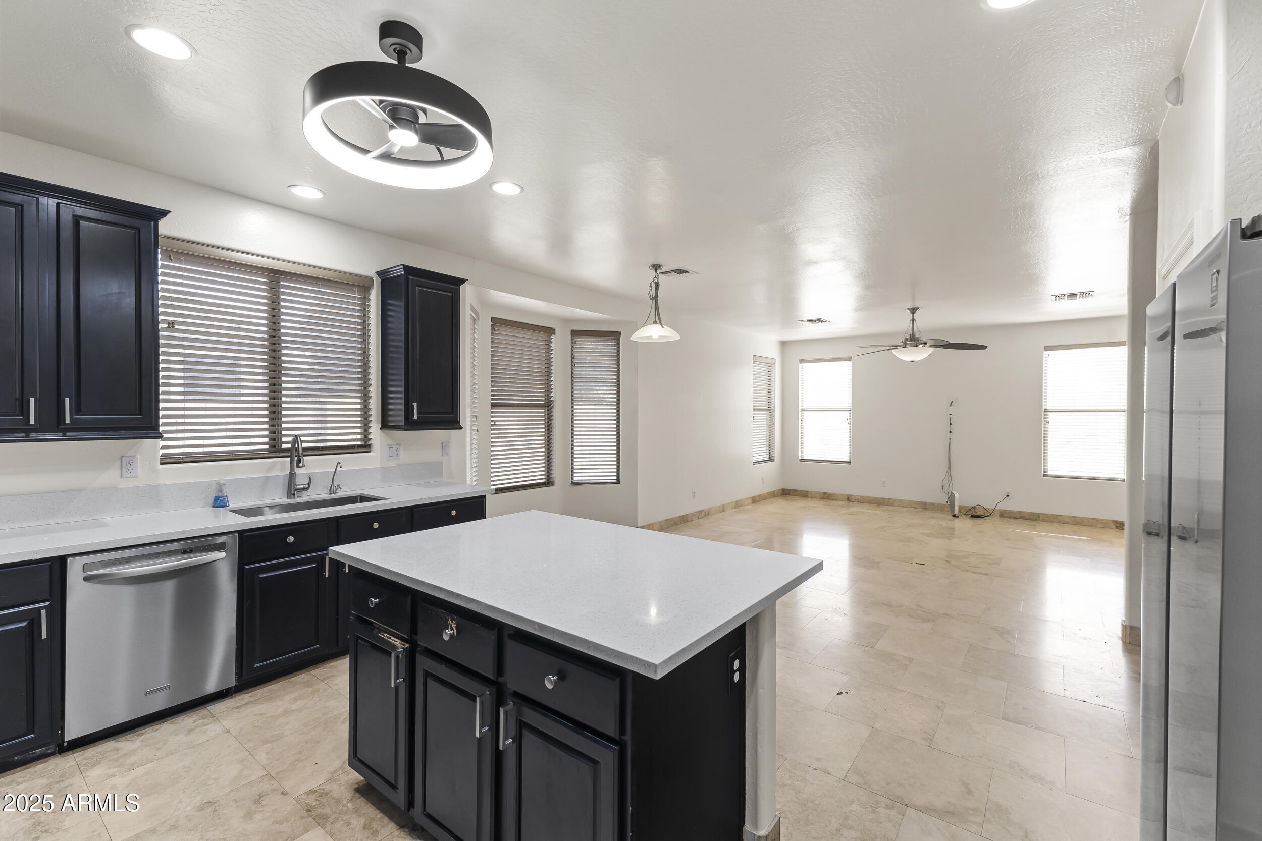 14089 West Charter Oak Road Surprise, AZ 85379 - Photo 16 of 34 18_18