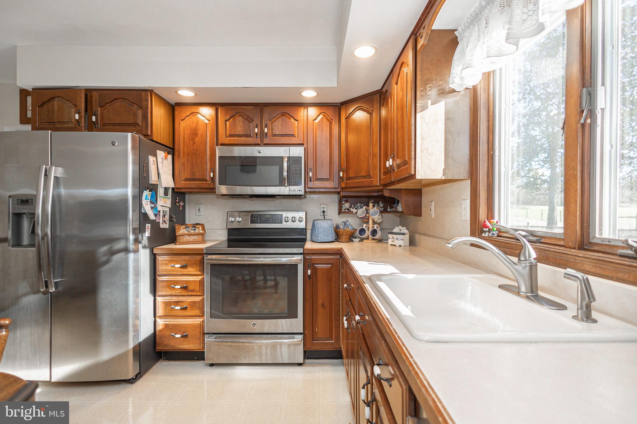 1012 East Creamery Road Perkasie, PA 18944 - Photo 11 of 41