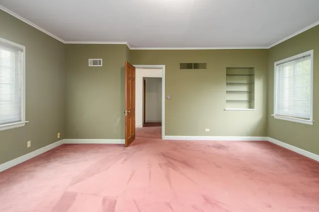 $303,000 | 645 Wisconsin Street, Oshkosh, WI 54901