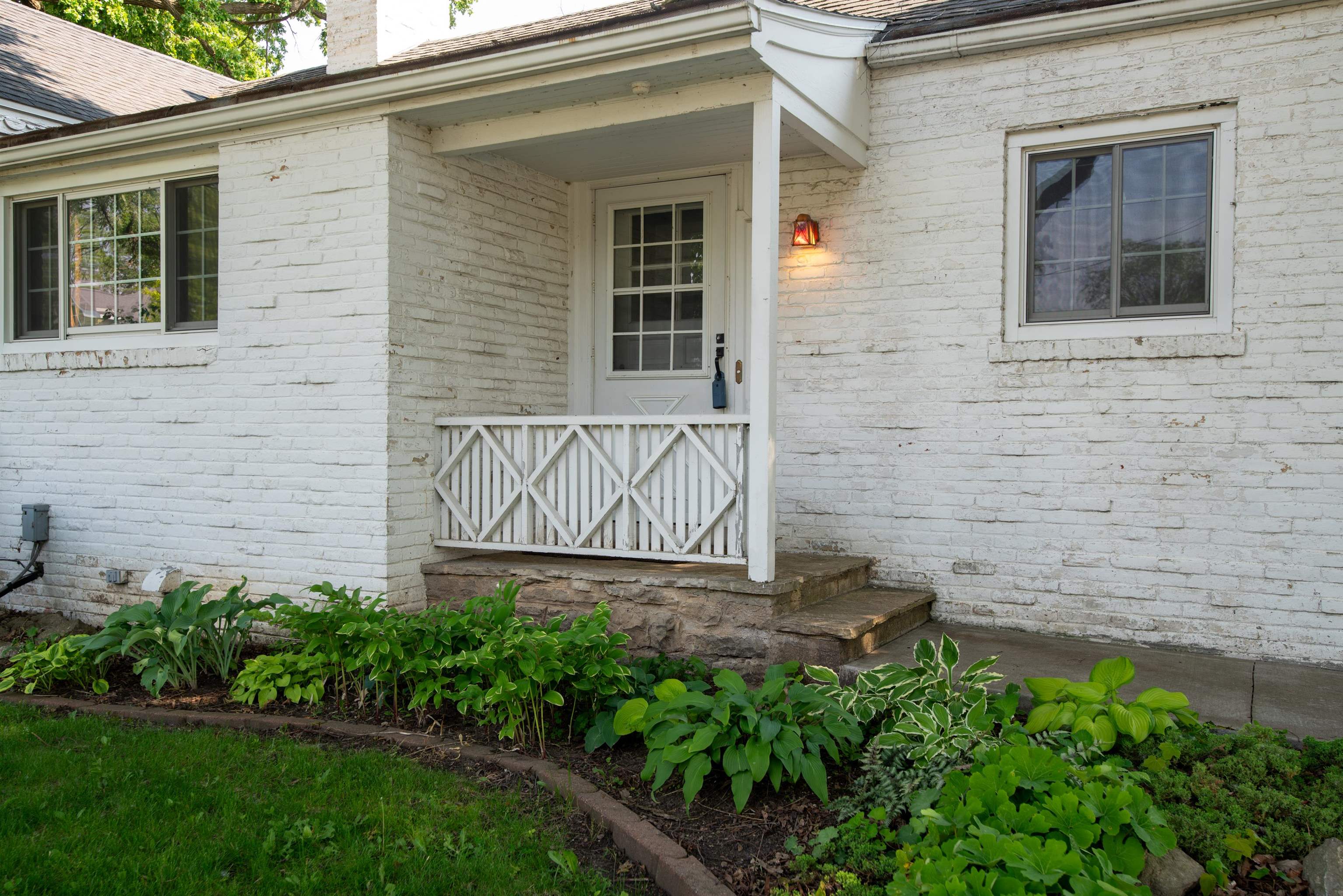 645 Wisconsin Street Oshkosh, WI 54901 - Photo 2 of 33