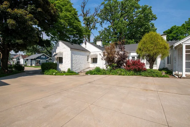 $303,000 | 645 Wisconsin Street, Oshkosh, WI 54901