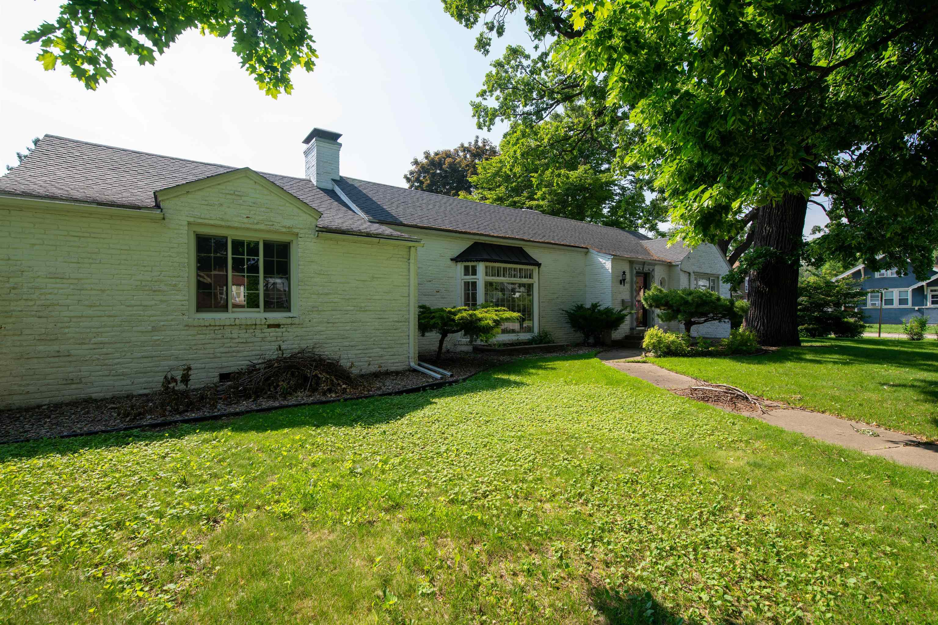 645 Wisconsin Street Oshkosh, WI 54901 - Photo 31 of 33