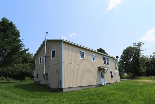 $339,900 | 374 Browns Hill Road, Newport Town, VT 05855