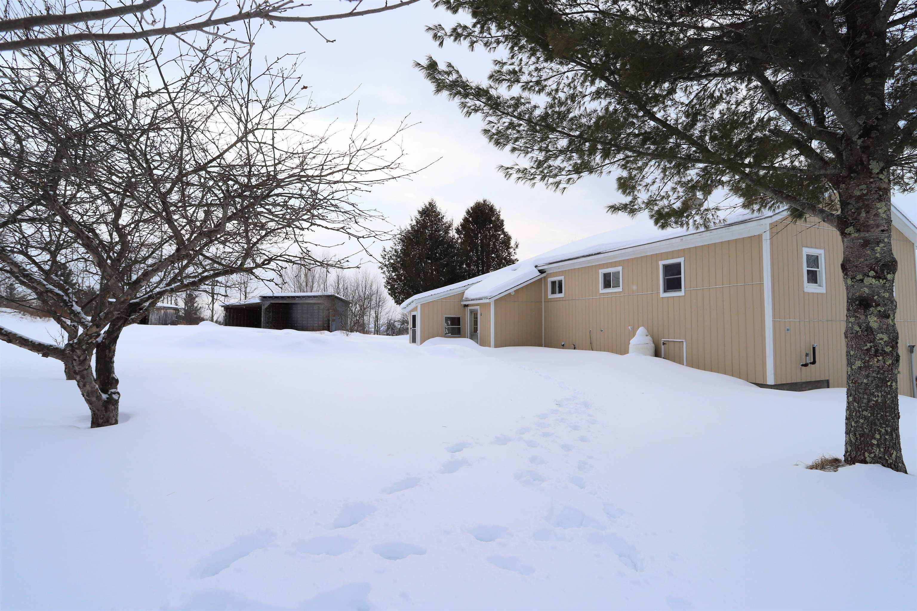 374 Browns Hill Road Newport Town, VT 05855 - Photo 8 of 39