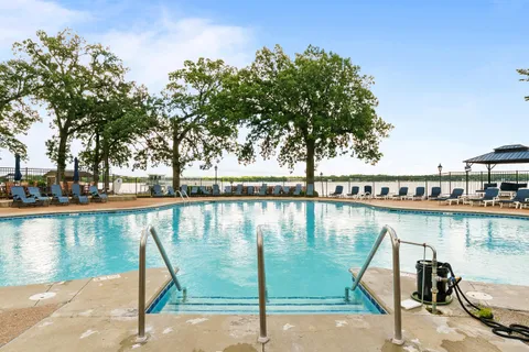 $45,000 | 2400 Geneva Street, Unit 1409, Delavan, WI 53115