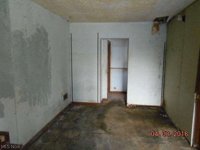 5300 Beach Road Medina, OH 44256 - Photo 7 of 10 Gallery Image 7