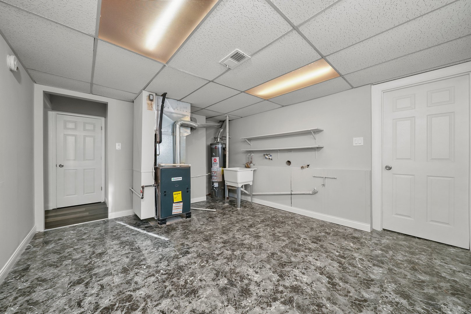 17522 Wright Street Lansing, IL 60438 - Photo 20 of 21 a view of a room with closet and windows