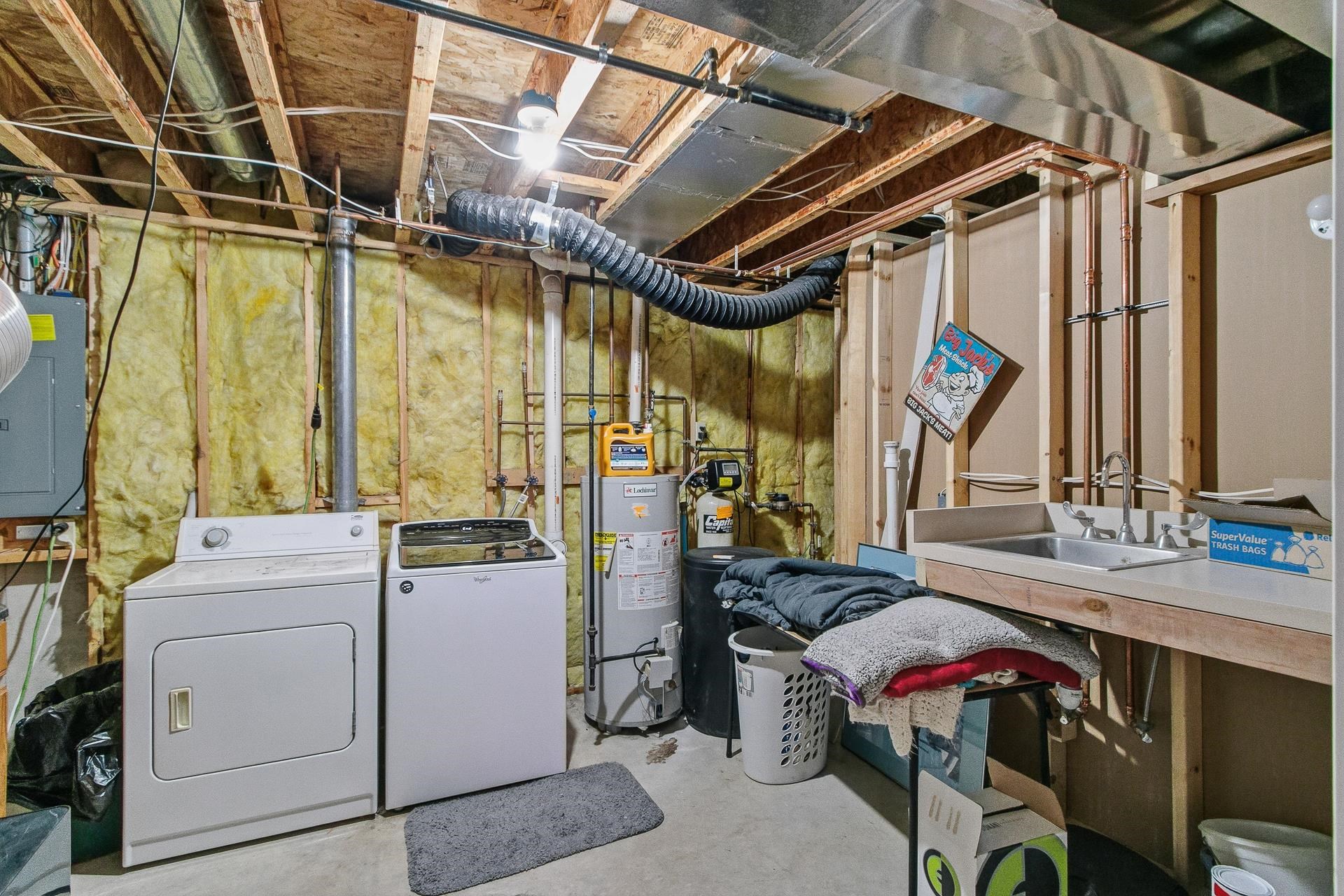 111 West Thomas Street Poynette, WI 53955 - Photo 28 of 60