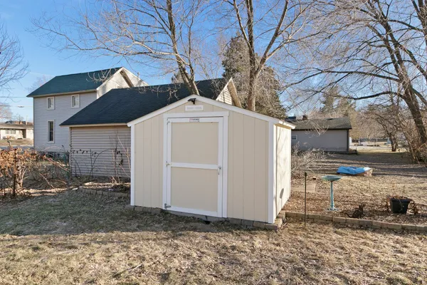 $300,000 | 111 West Thomas Street, Poynette, WI 53955