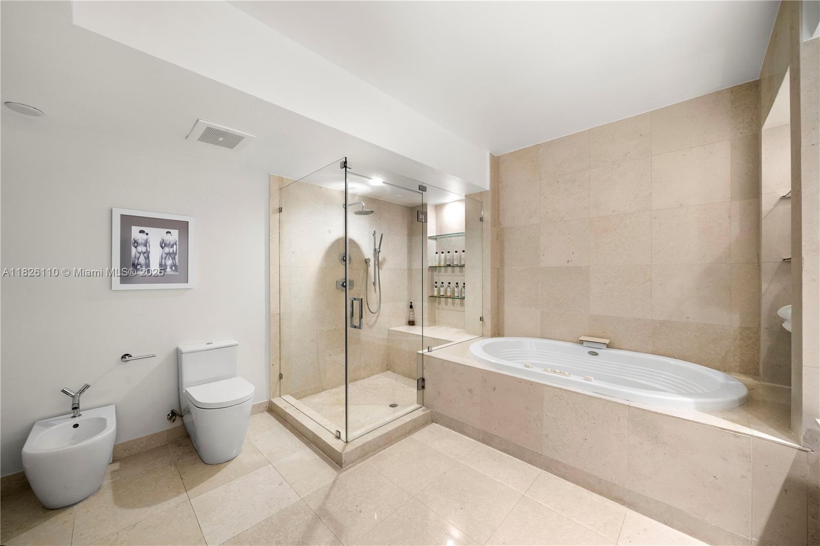 450 Alton Road, Unit 2705 Miami Beach, FL 33139 - Photo 29 of 52