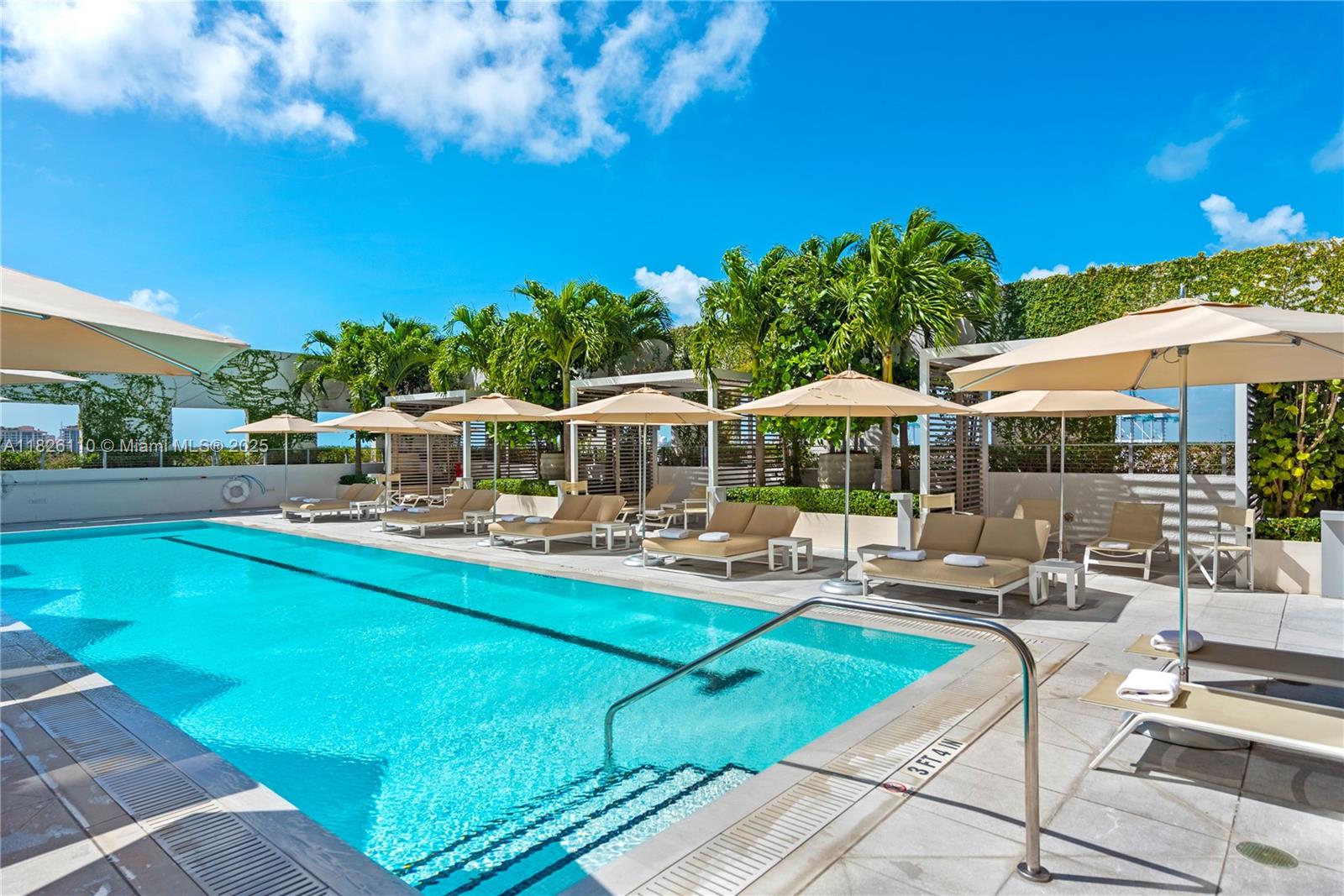 450 Alton Road, Unit 2705 Miami Beach, FL 33139 - Photo 45 of 52