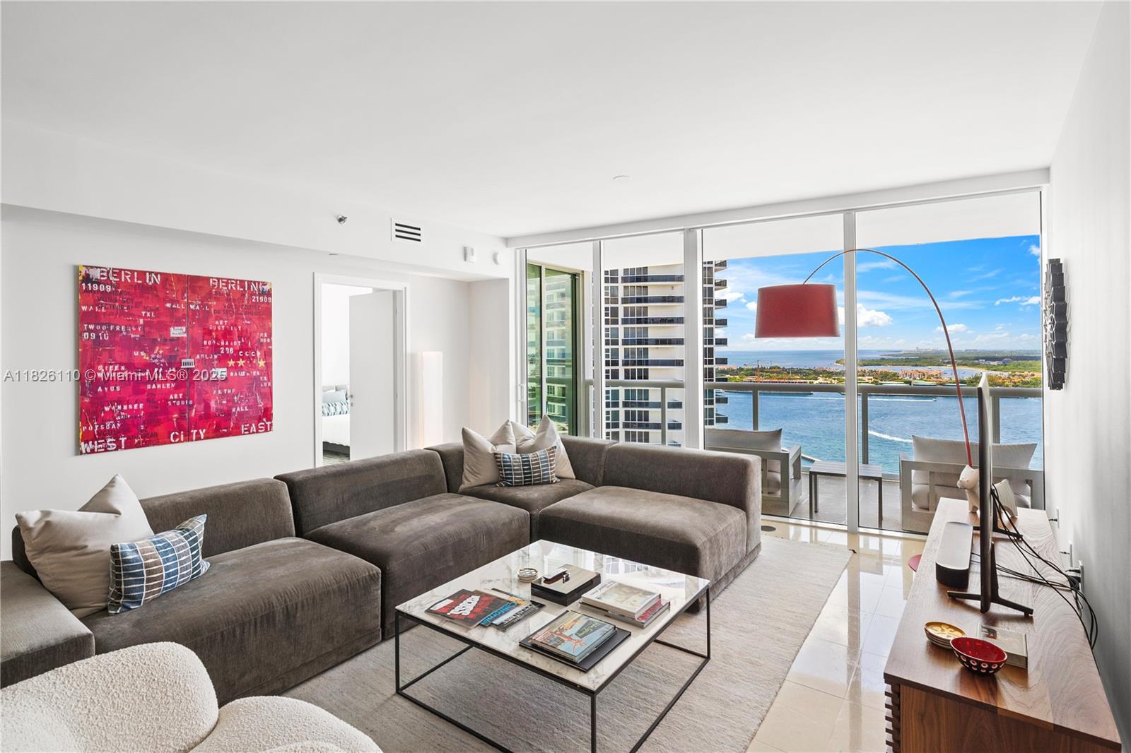 450 Alton Road, Unit 2705 Miami Beach, FL 33139 - Photo 6 of 52