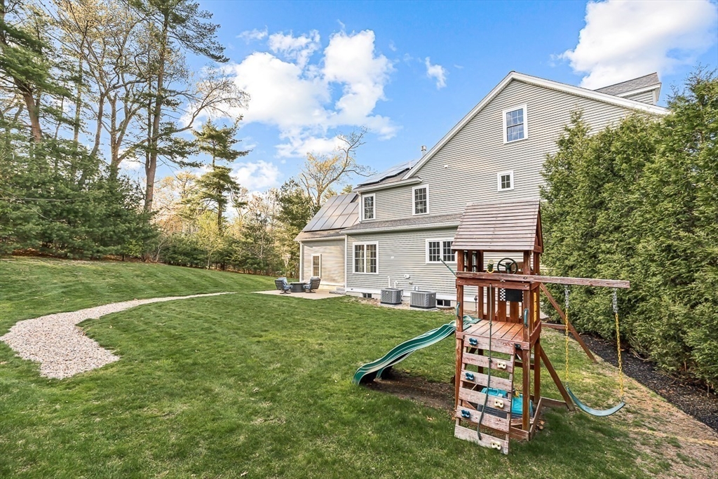 15 Maryvale Road Burlington, MA 01803 - Photo 40 of 42 a view of a house with a big yard