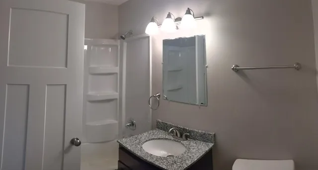 $850 | 1200 2nd Drive Northeast, Austin, MN 55912