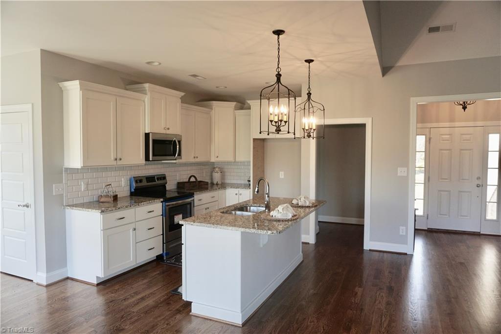 310 Anderson Road Winston-Salem, NC 27107 - Photo 6 of 29 Gallery Image 6