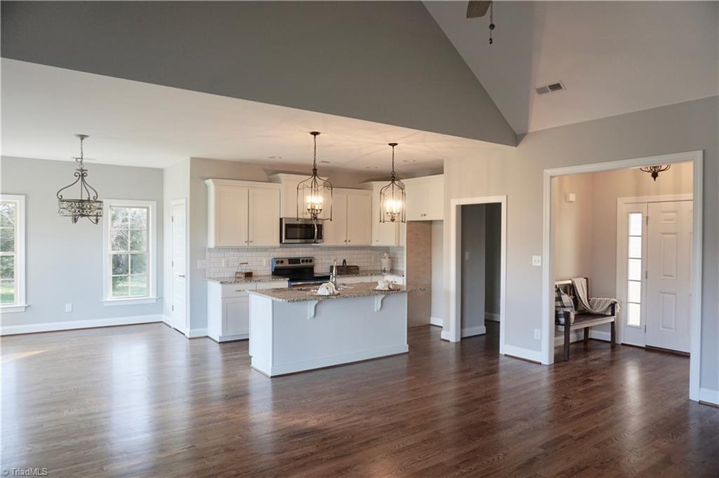 310 Anderson Road Winston-Salem, NC 27107 - Photo 9 of 29 Gallery Image 9