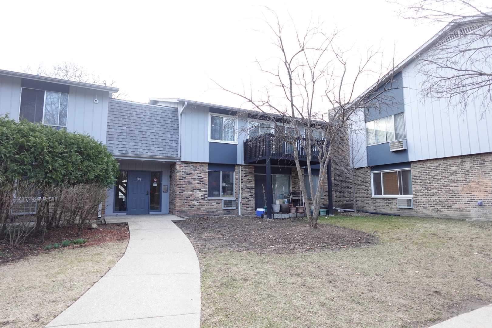 918 East Old Willow Road, Unit 102 Prospect Heights, IL 60070 - Photo 1 of 35