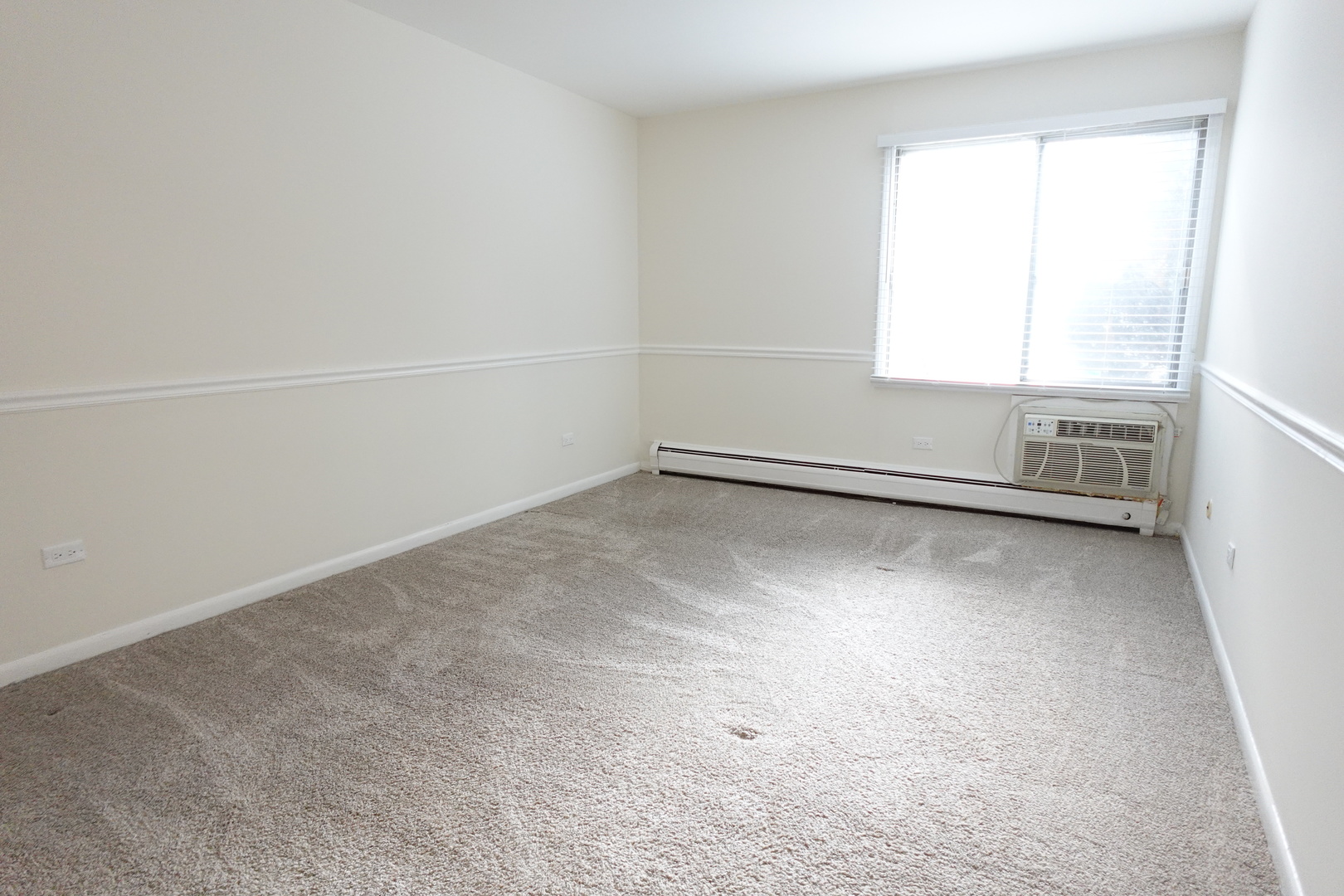 918 East Old Willow Road, Unit 102 Prospect Heights, IL 60070 - Photo 17 of 35