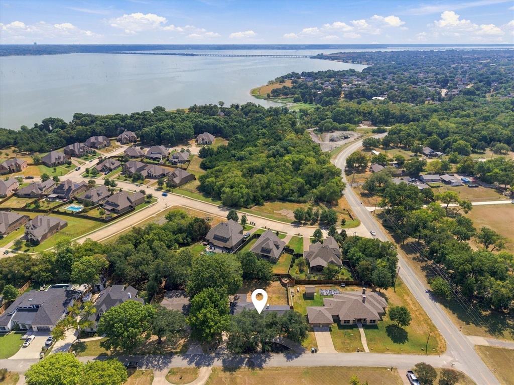 925 Lake North Road Rowlett, TX 75089 - Photo 35 of 37 Waterfront community setting with established residential properties and mature trees