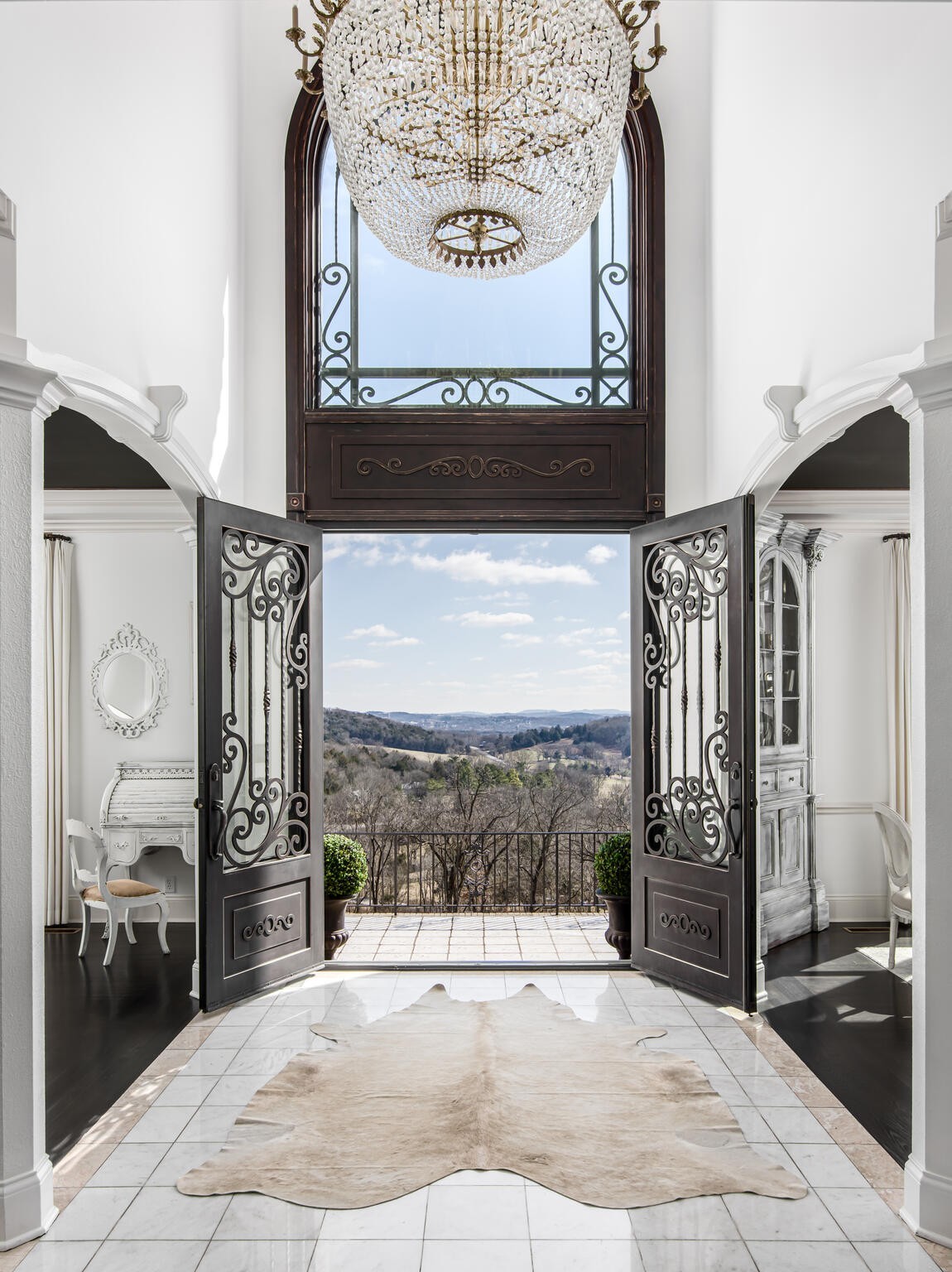 2194 South Berrys Chapel Road Franklin, TN 37069 - Photo 1 of 41 a view of a entryway door