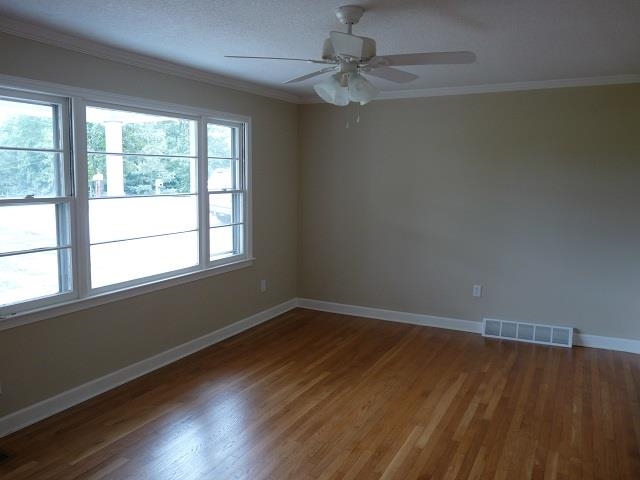 1550 Old Seneca Road Central, SC 29630 - Photo 4 of 13