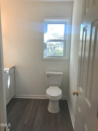 $1,800 | 712 Kimpton Court, Fuquay-Varina, NC 27526