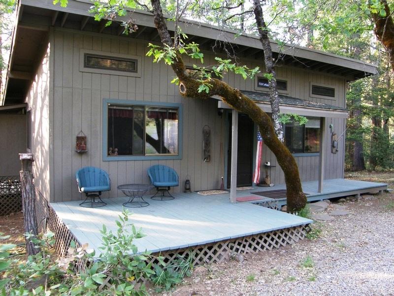 Clover Creek Road Oak Run, CA 96069 - Photo 1 of 17 Cabin
