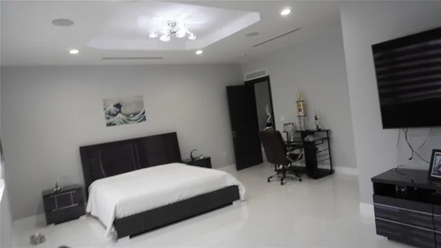 $4,980,000 | 2616 Southeast 10th Court, Pompano Beach, FL 33062