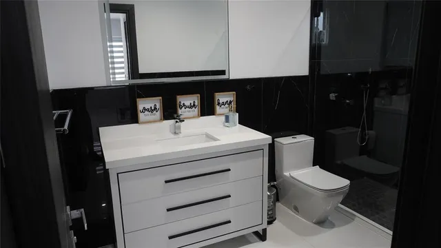 $4,980,000 | 2616 Southeast 10th Court, Pompano Beach, FL 33062