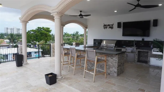 $4,980,000 | 2616 Southeast 10th Court, Pompano Beach, FL 33062