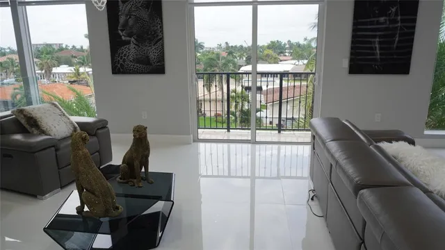 $4,980,000 | 2616 Southeast 10th Court, Pompano Beach, FL 33062