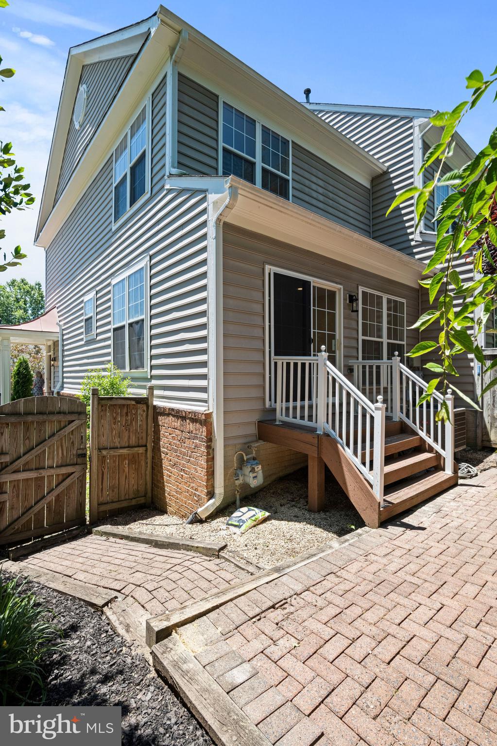 11482 Heritage Commons Way Reston, VA 20194 - Photo 29 of 31