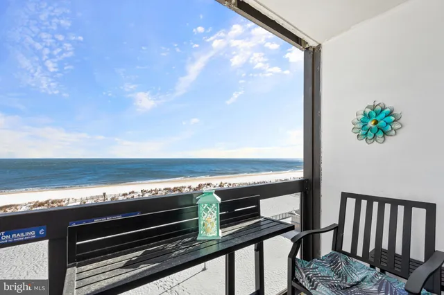 a view of a hallway with entryway