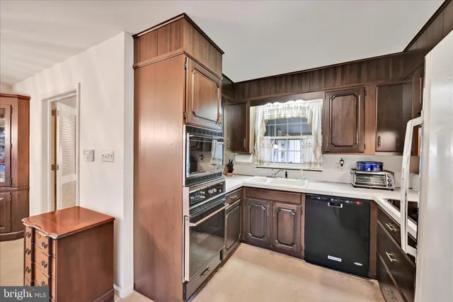 $474,900 | 1451 Museum Road, Wyomissing, PA 19610