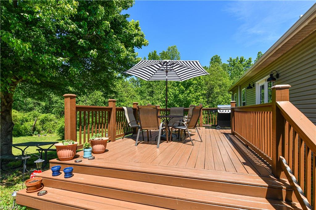 2033 Beeson Road Oak Ridge, NC 27310 - Photo 20 of 28